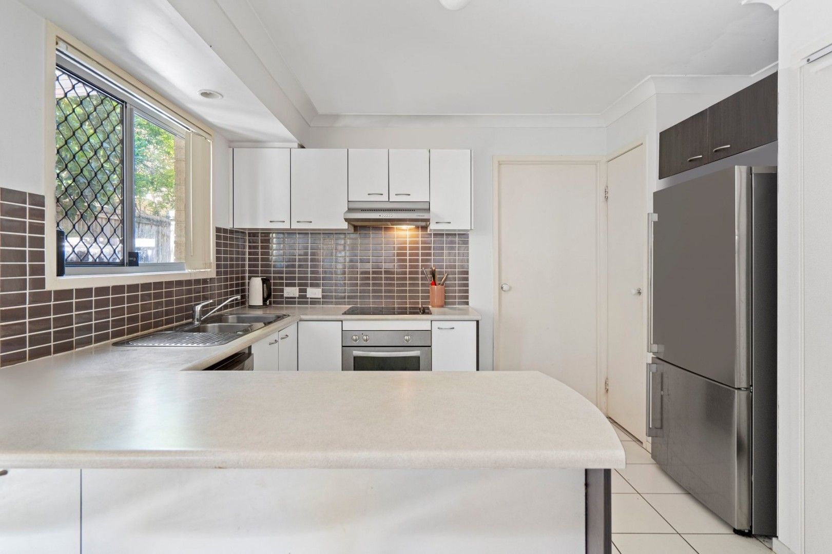 3 bedrooms Townhouse in 8/6 Baldarch Street SLACKS CREEK QLD, 4127