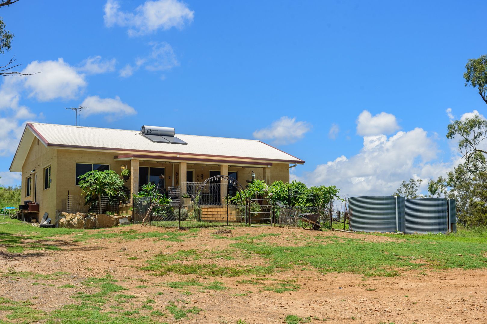 305 Gentle Annie Road, Ambrose QLD 4695, Image 2