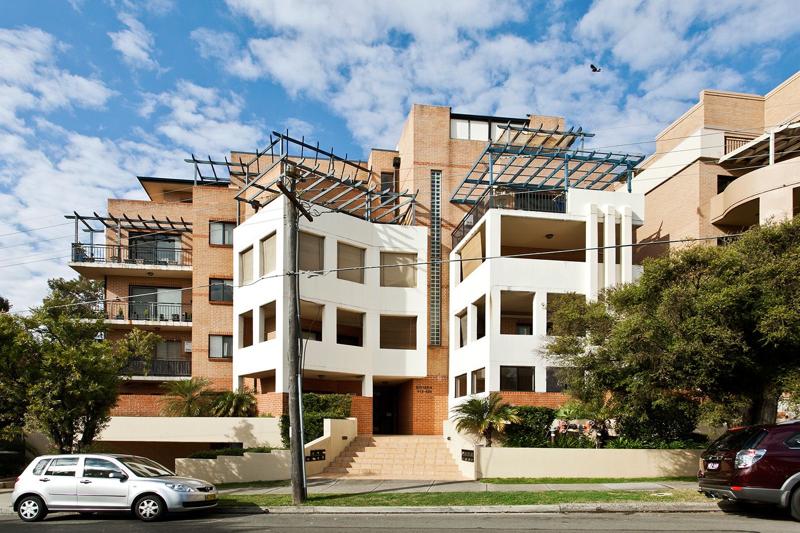 1 bedrooms Apartment / Unit / Flat in 2/418 Railway Parade ALLAWAH NSW, 2218