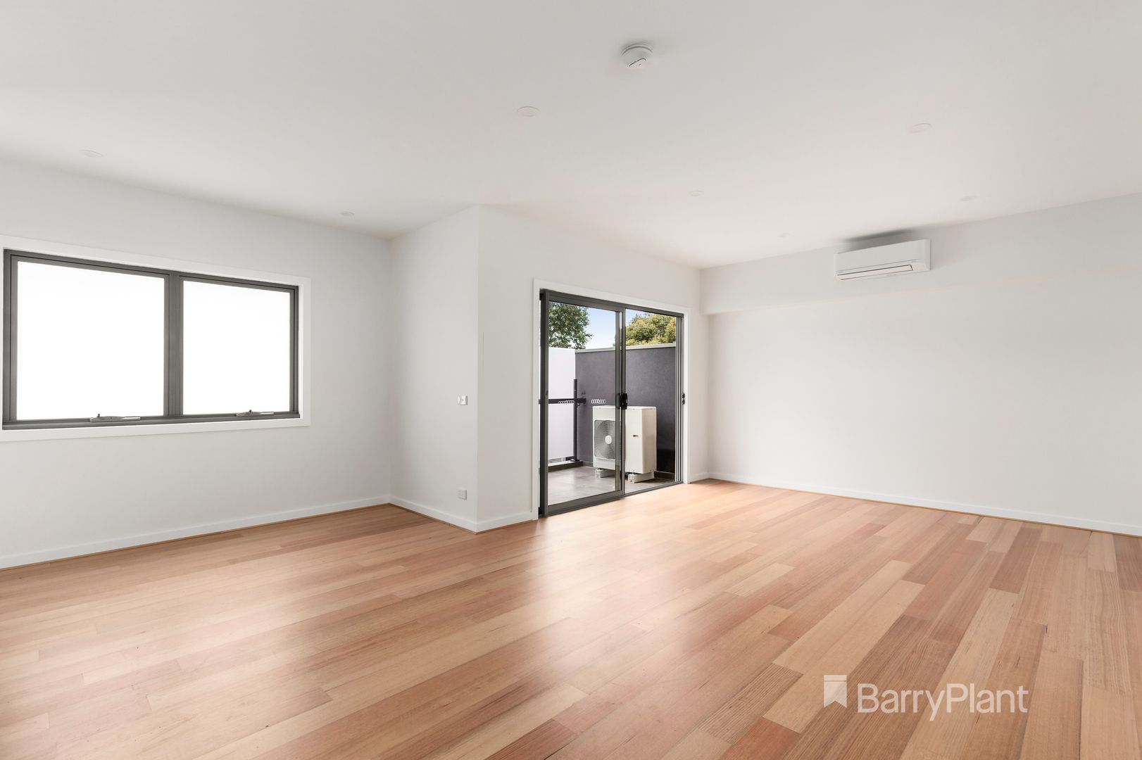 2/176 East Boundary Road, Bentleigh East VIC 3165, Image 2