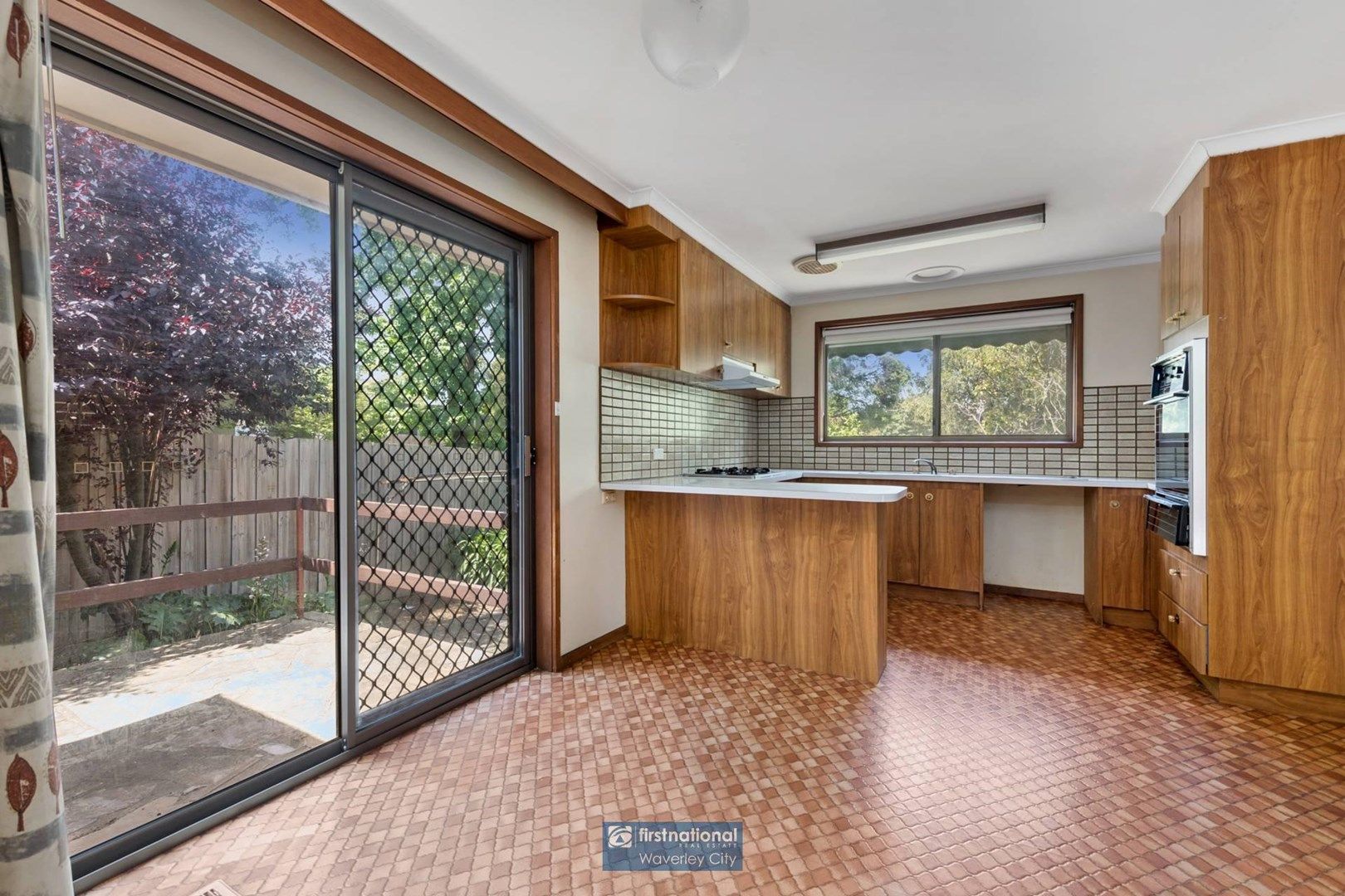 1/5 Willowbank Court, Glen Waverley VIC 3150, Image 0