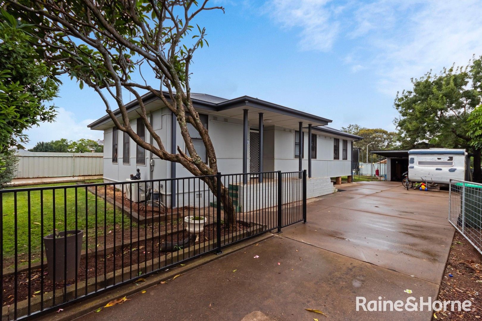 4 bedrooms House in 55 Anzac Parade MUSWELLBROOK NSW, 2333