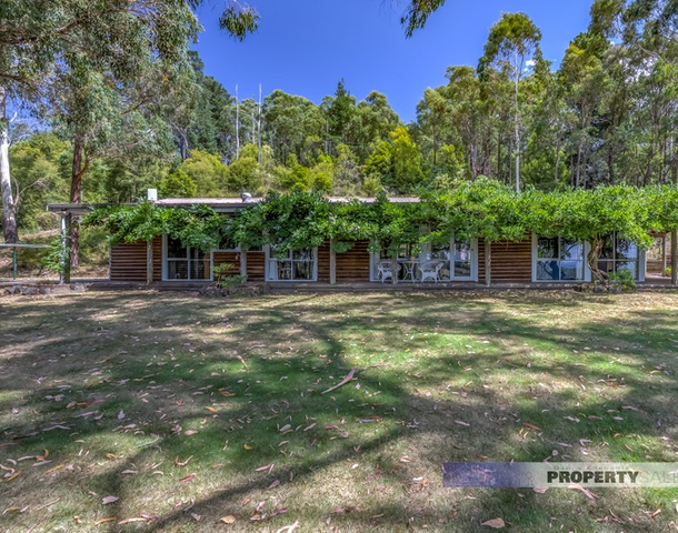 322 Coalville Road, Moe South VIC 3825