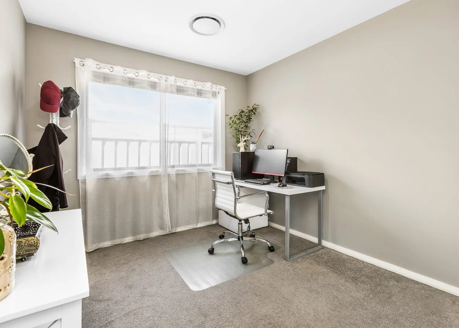 Additional image 16 of 10 Grand Parade, Rutherford NSW 2320