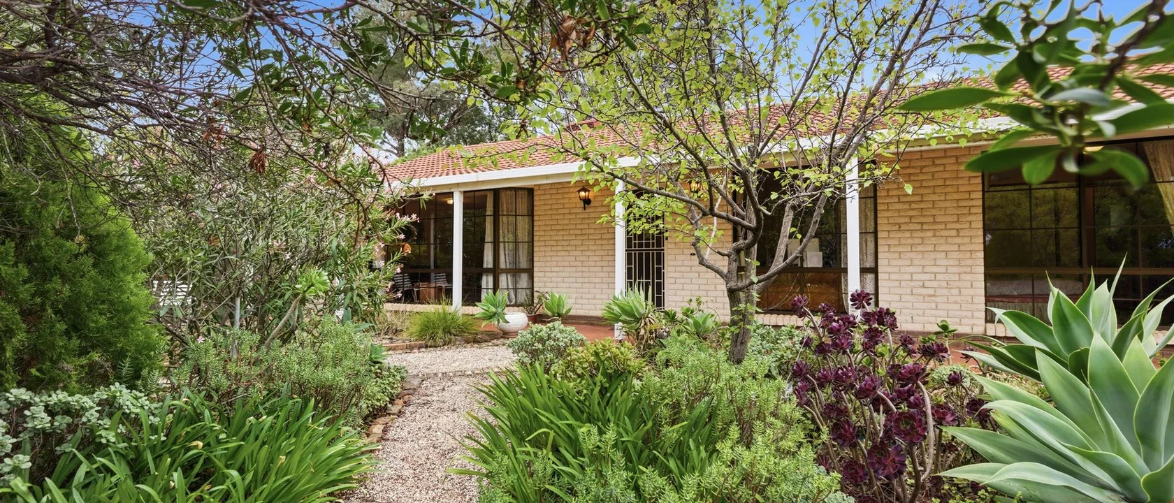 202 North Harley Street, Strathdale VIC 3550 | Domain