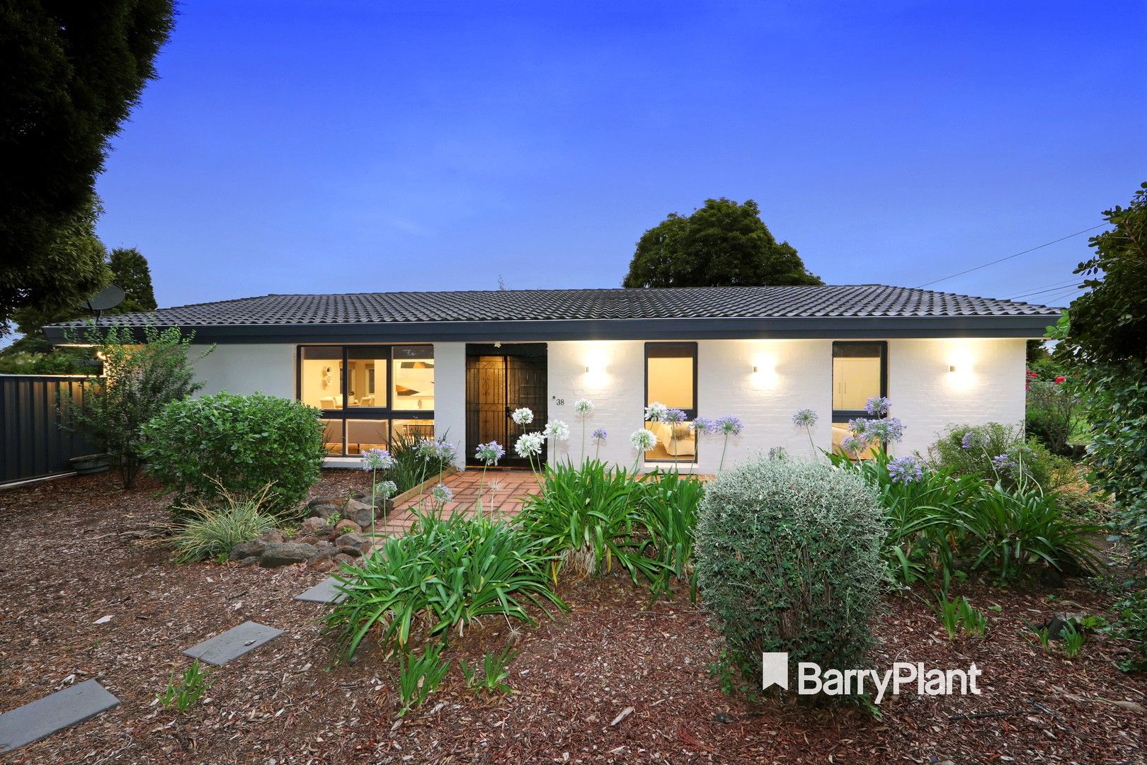 38 Michele Drive, Scoresby VIC 3179, Image 0