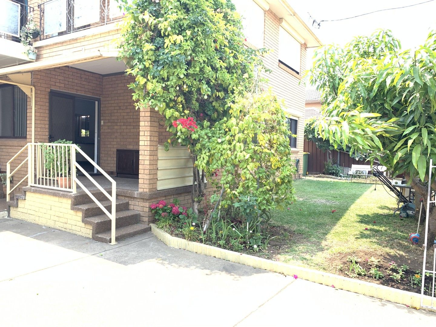 3 bedrooms Villa in 1 Wenden Street FAIRFIELD NSW, 2165