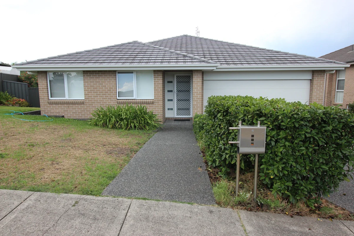 16 Graysynd Circuit, Cameron Park NSW 2285
