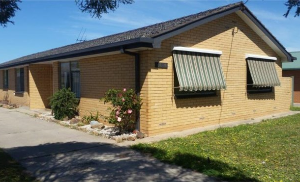 1050 Caratel Street, North Albury NSW 2640