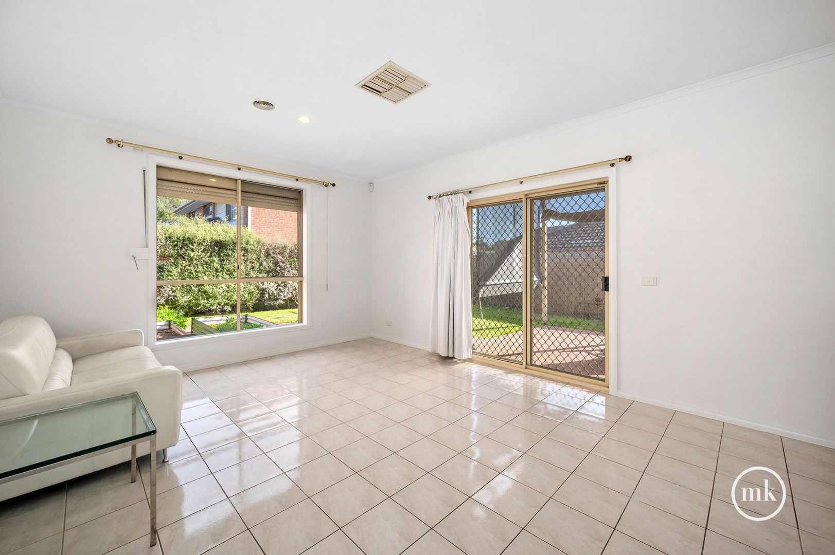 6 Castlereagh Place, Watsonia VIC 3087 House For Rent Domain