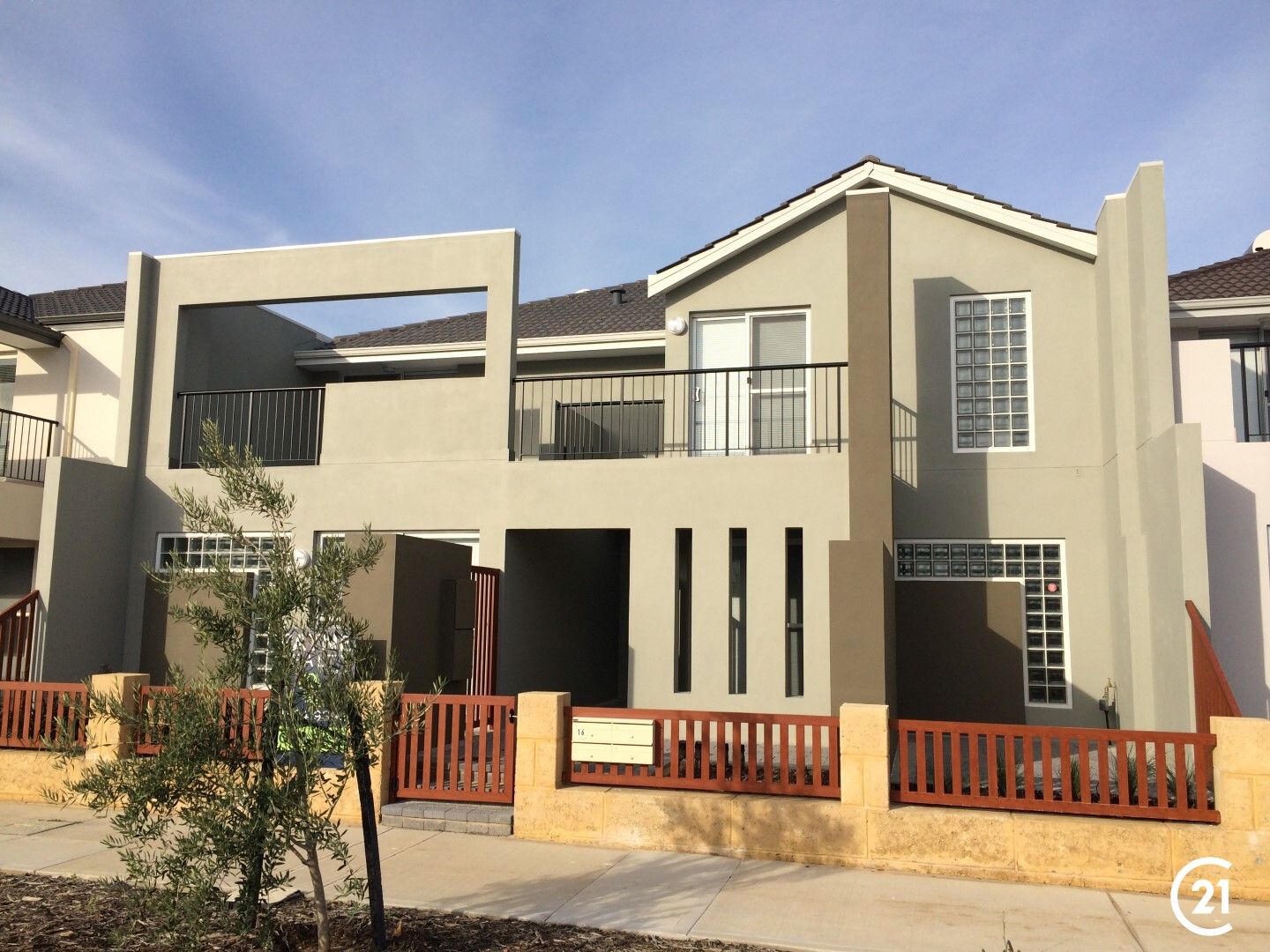 2 bedrooms Townhouse in 4/16 Cottage Street MANDURAH WA, 6210