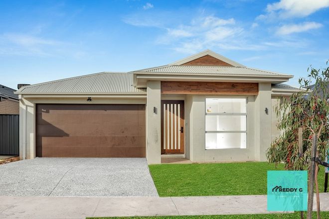Picture of 15 Wensleydale Drive, ROCKBANK VIC 3335