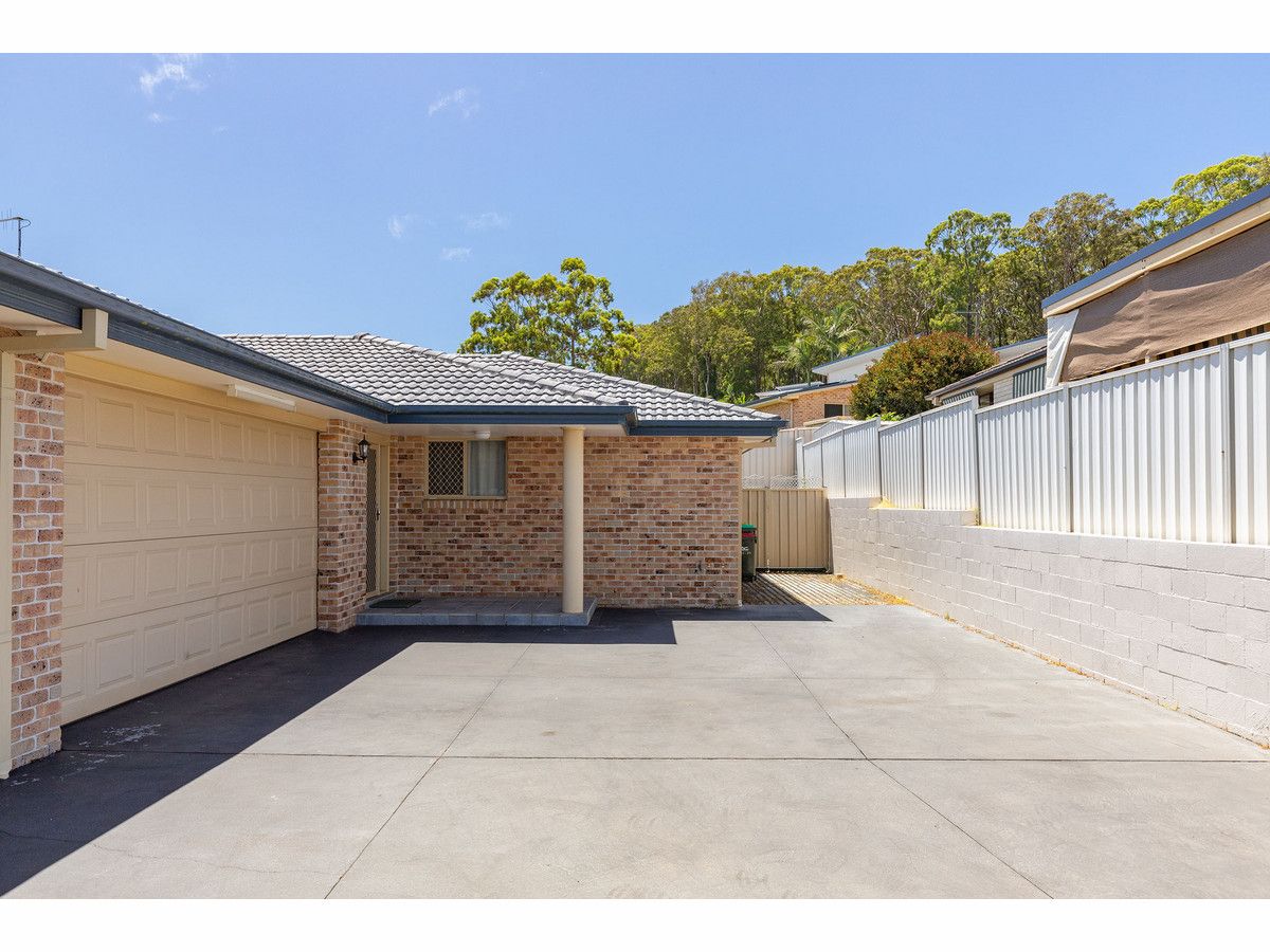 2/5 Caryota Place, Forster NSW 2428, Image 1