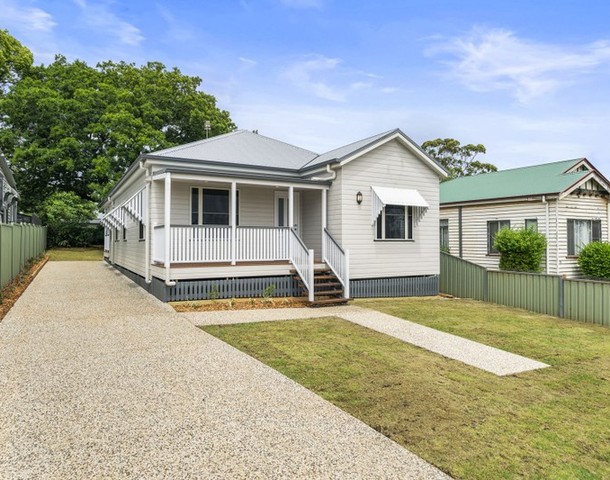 8A Cooper Street, South Toowoomba QLD 4350