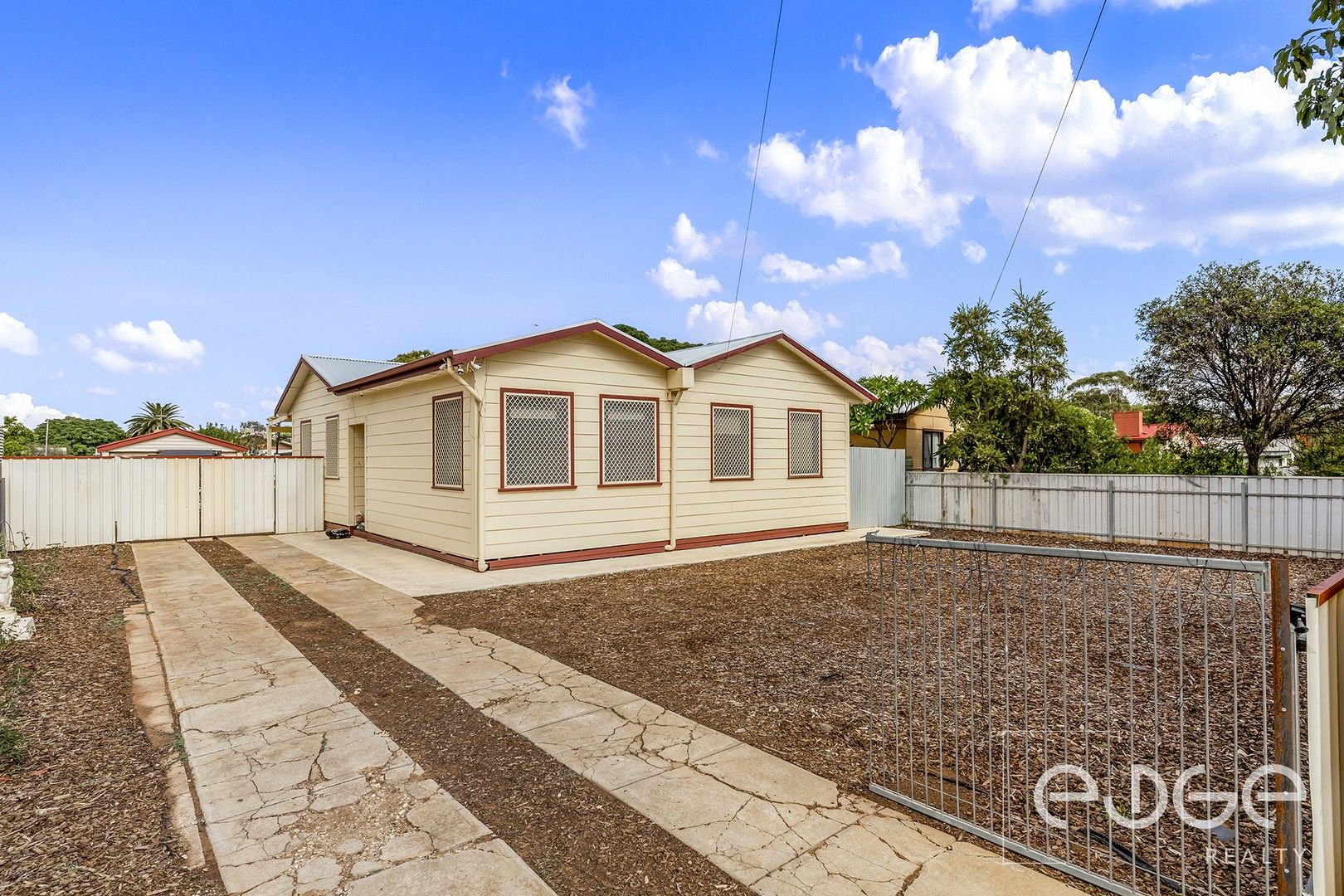 10 Chirton Street, Elizabeth North SA 5113, Image 0