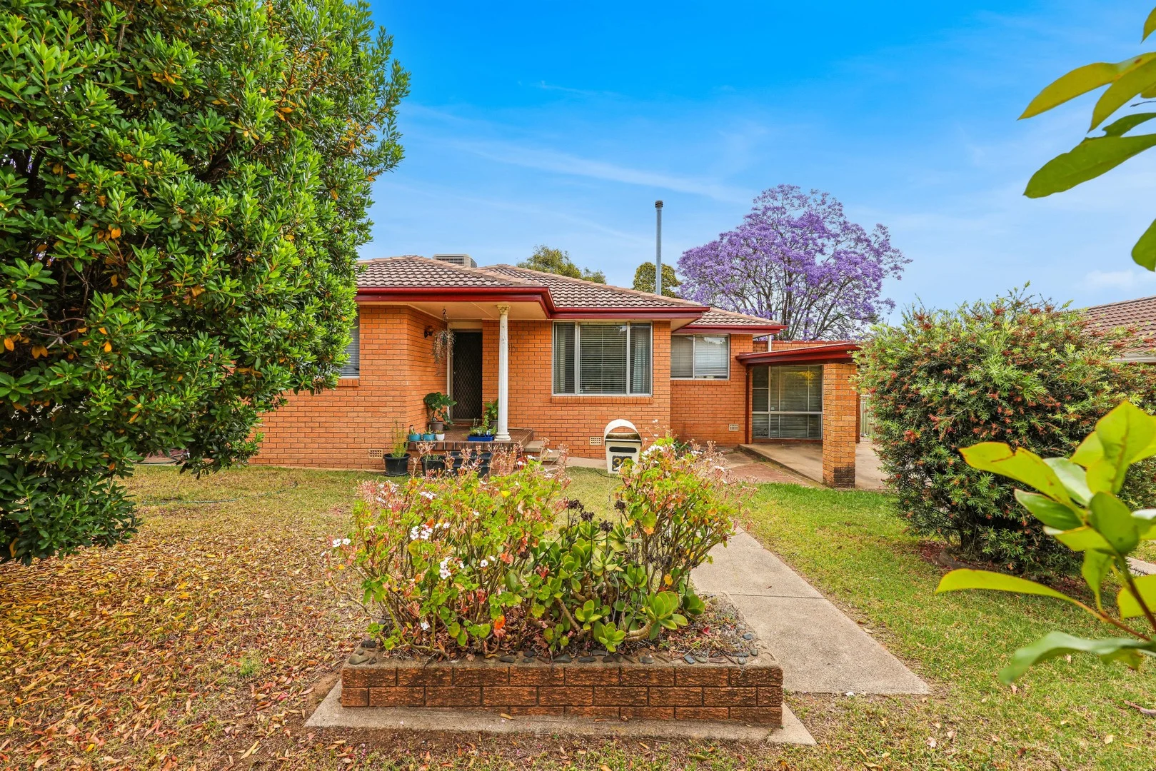 30 Cypress St, South Tamworth NSW 2340