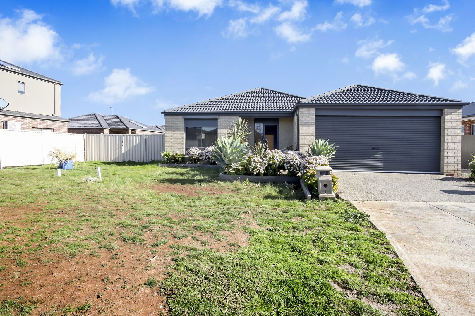 5 Borrowdale Road, Melton West VIC 3337, Image 1