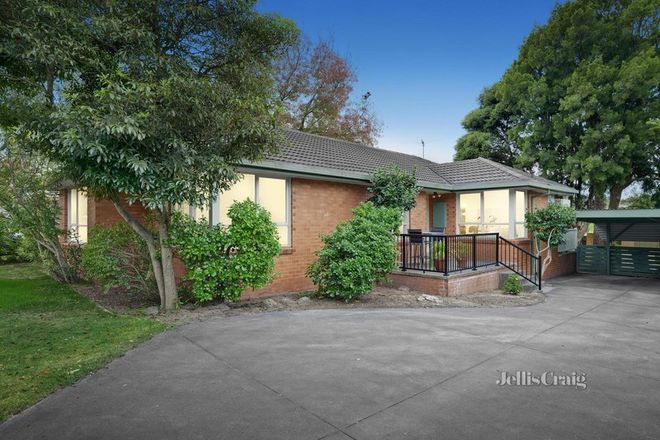 Picture of 16 Brentwood Drive, GLEN WAVERLEY VIC 3150