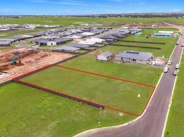 19 Ocean Court Dubbo NSW 2830 Domain