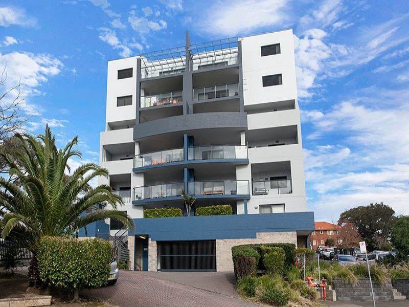 2 bedrooms Apartment / Unit / Flat in 23/1 Governors Lane WOLLONGONG NSW, 2500