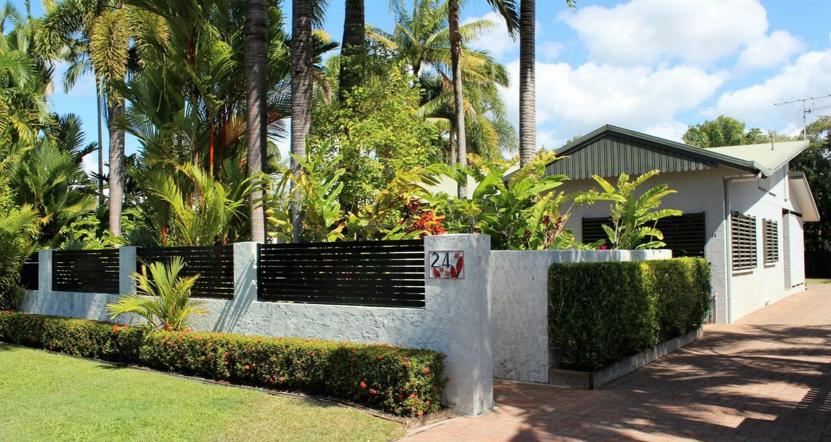 24 Limpet Avenue, Port Douglas QLD 4877, Image 1