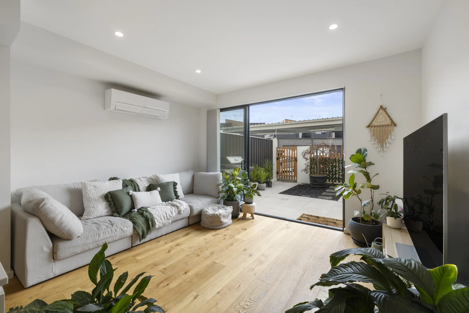 Additional image 7 of 139 Sutherland Crescent, Taylor ACT 2913