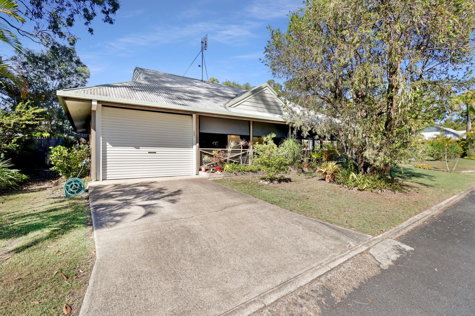 9/415-417 Boat Harbour Drive, Torquay QLD 4655, Image 0