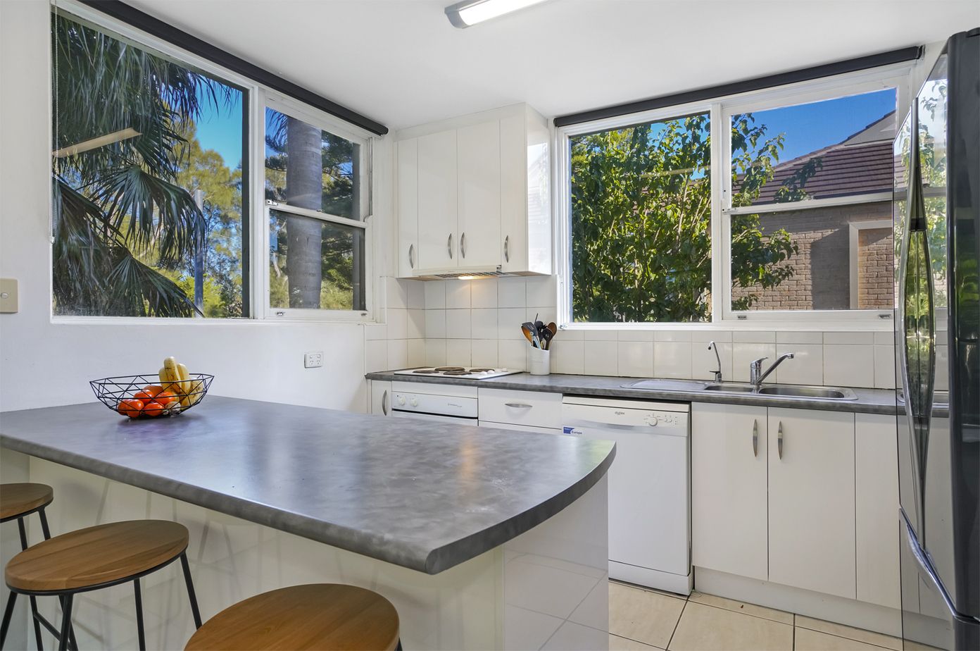 1/12 Golf Avenue, Mona Vale NSW 2103, Image 2