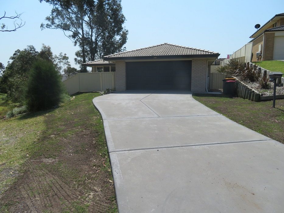 4 bedrooms House in 6 Hampton Way MARYLAND NSW, 2287