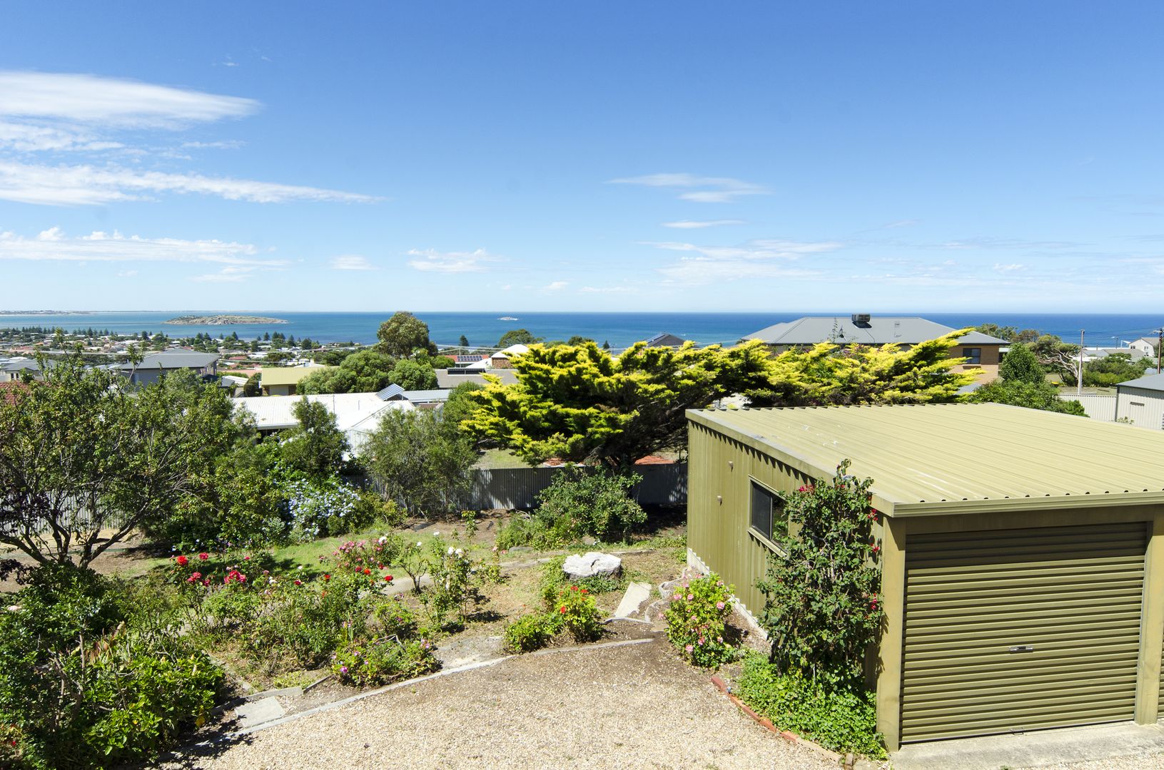 38 White Crescent, Encounter Bay SA 5211, Image 1