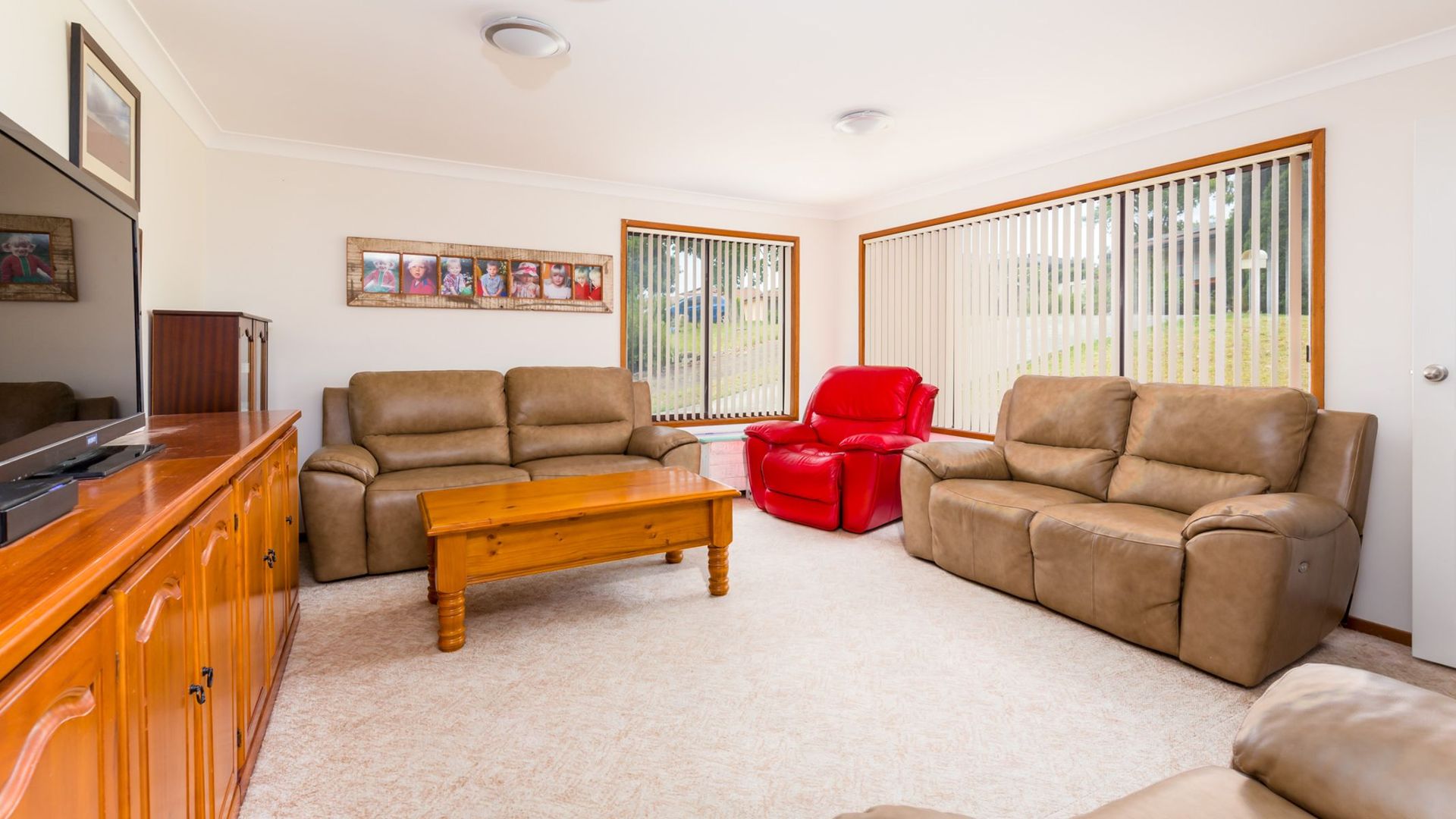 63 Haddington Drive, Cardiff South NSW 2285, Image 2