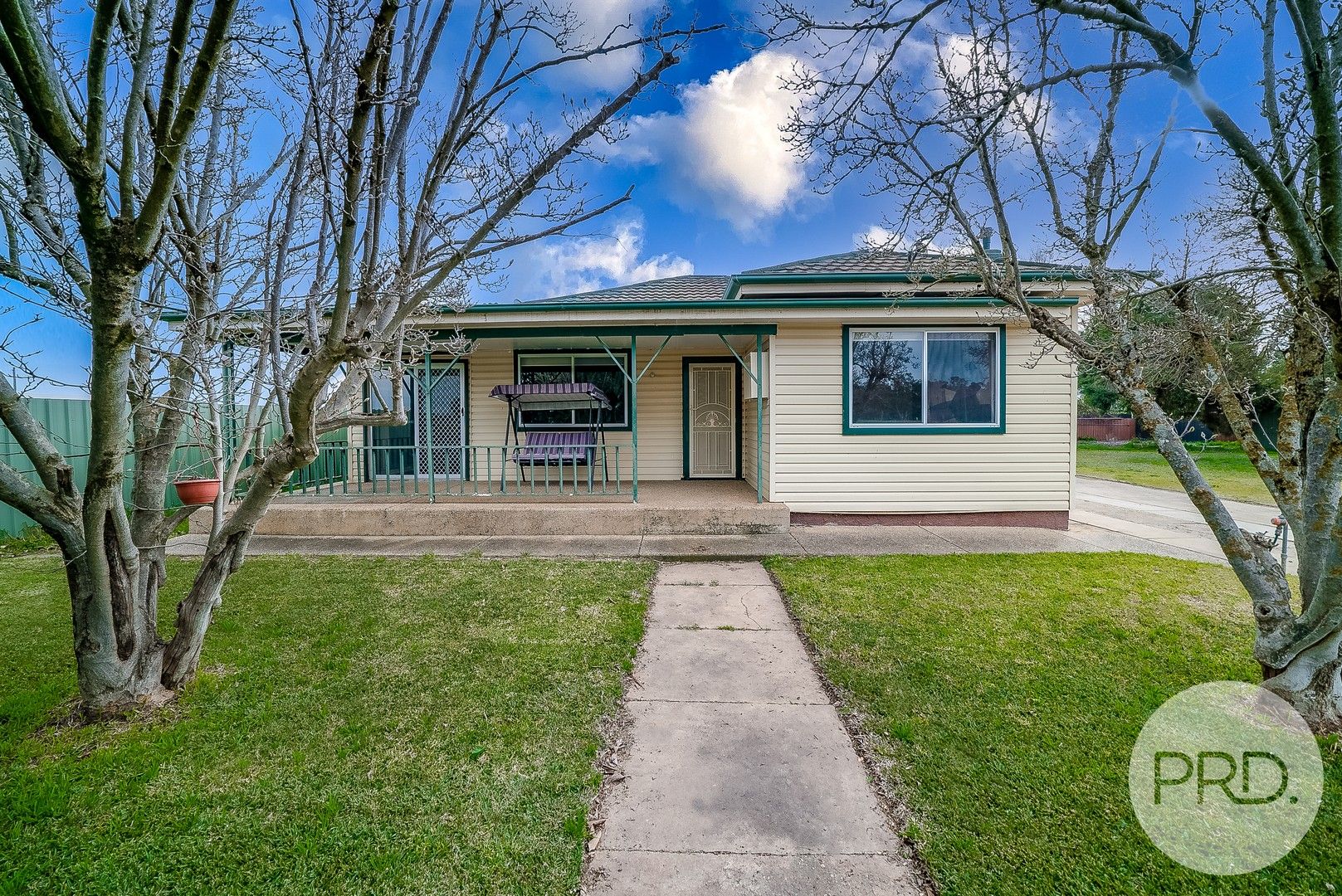 8488 East Street, North Wagga Wagga NSW 2650 Domain