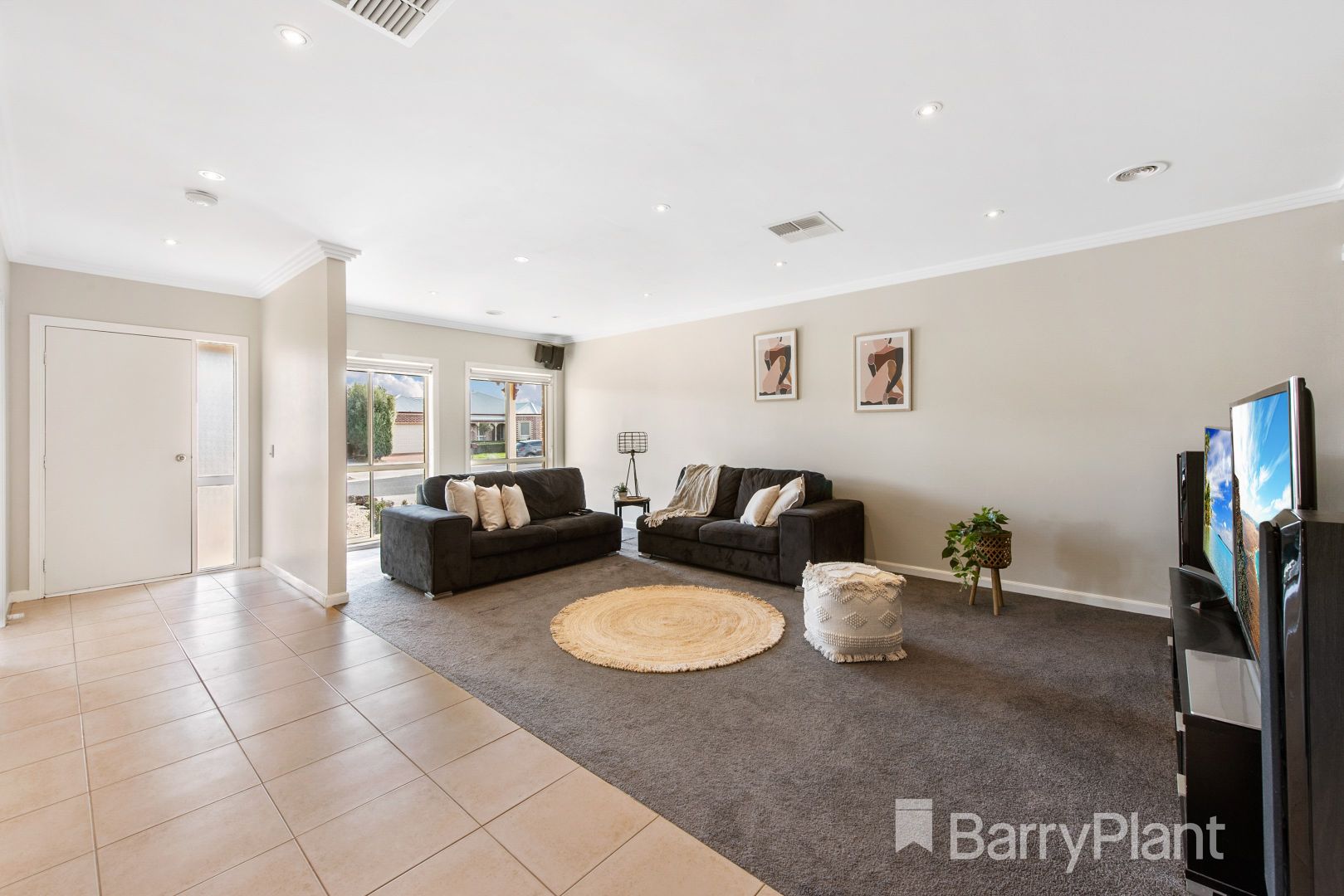 11 Boga Place, Manor Lakes VIC 3024, Image 1