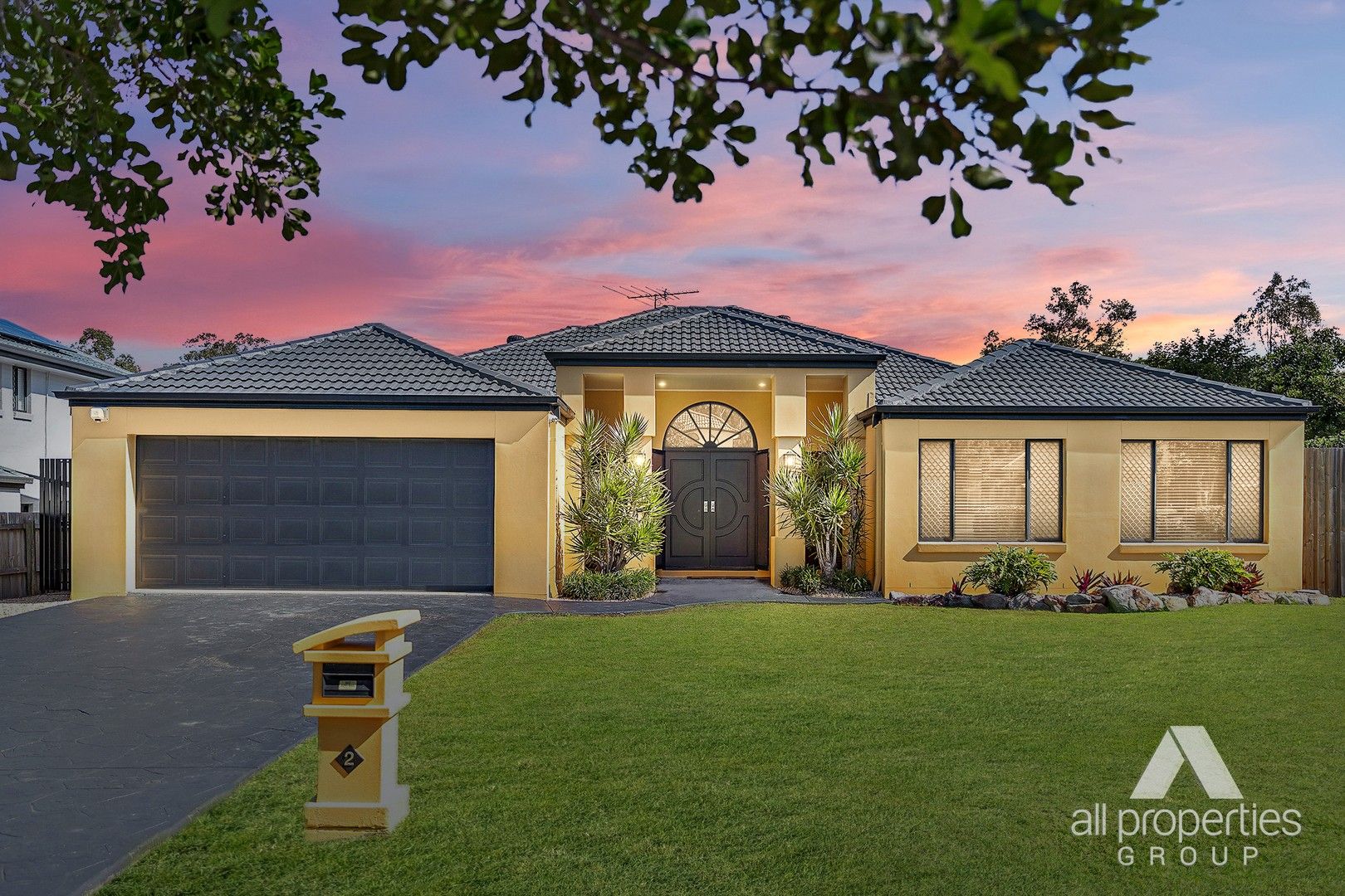 4 bedrooms House in 2 Benedict Place SPRINGFIELD LAKES QLD, 4300