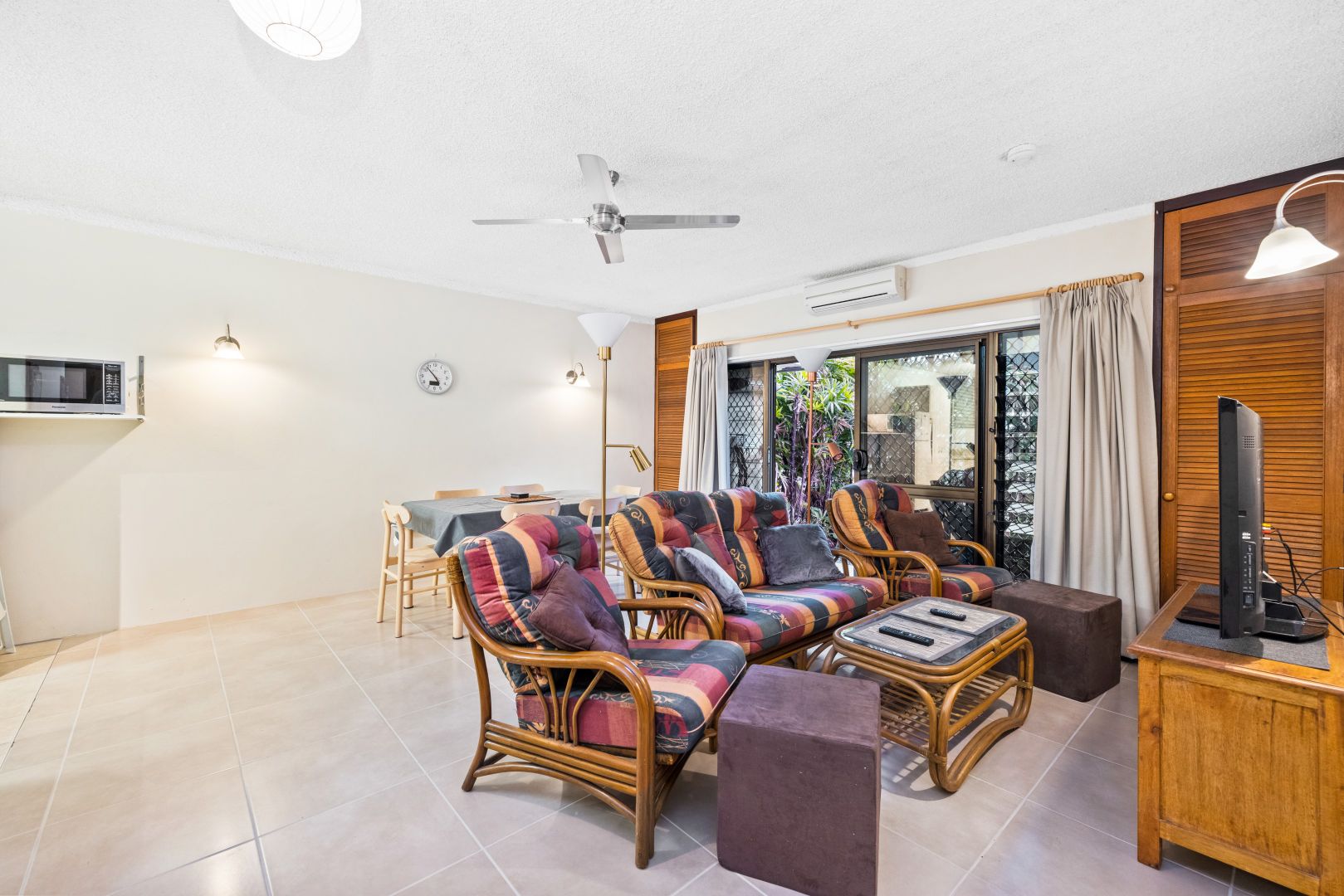 3/49-51 Digger Street, Cairns North QLD 4870, Image 2