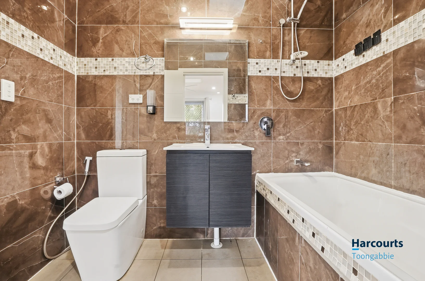 Additional image 5 of 1/27C Carinya Road, Girraween NSW 2145