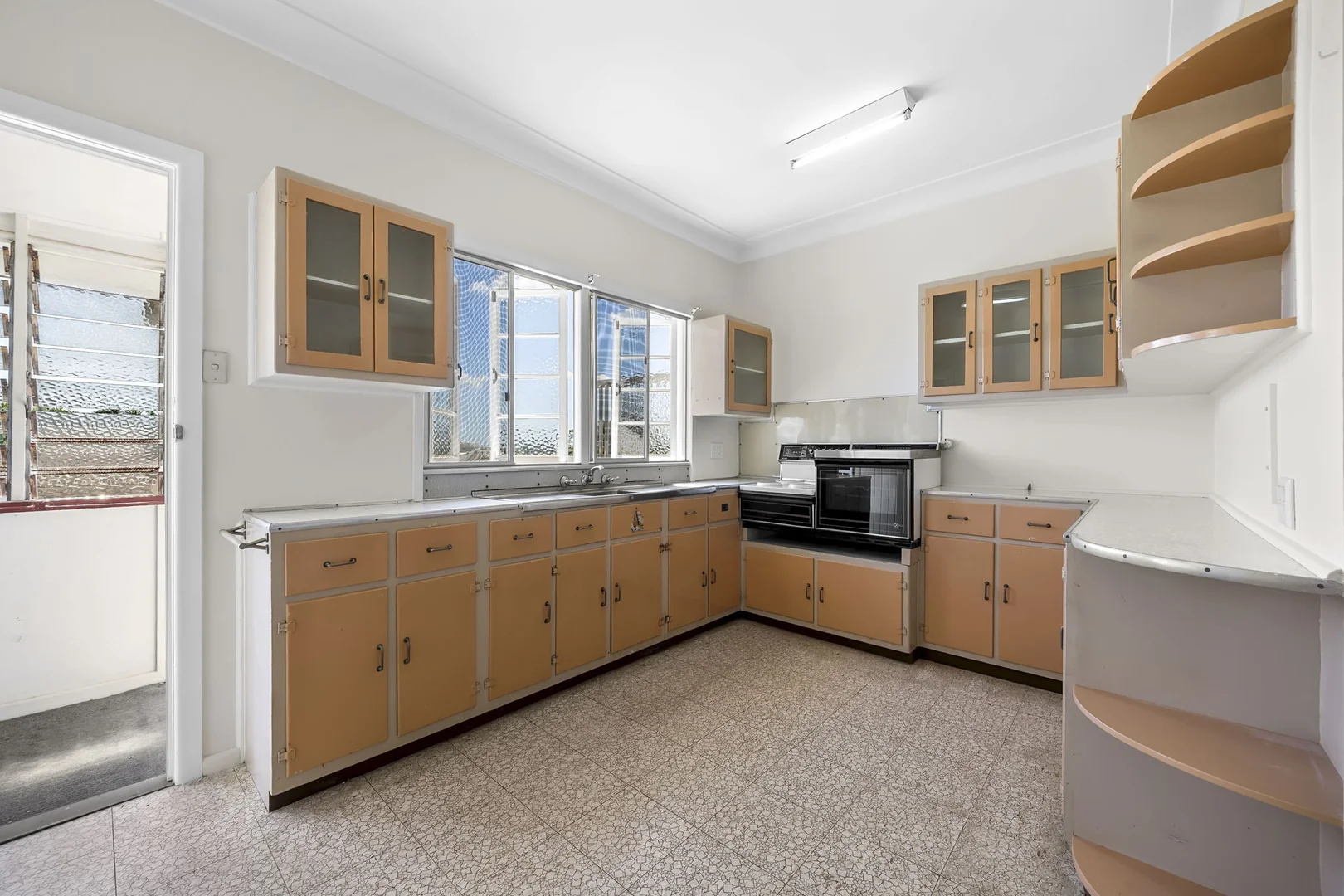 Additional image 2 of 55 Kennington Road, Camp Hill QLD 4152