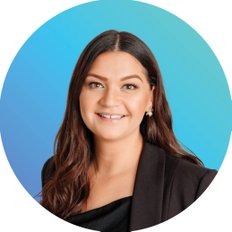 Jessica Melling, Property manager