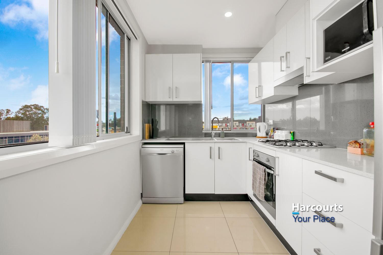 2 bedrooms Apartment / Unit / Flat in 303/80C Ropes Crossing Boulevard ROPES CROSSING NSW, 2760