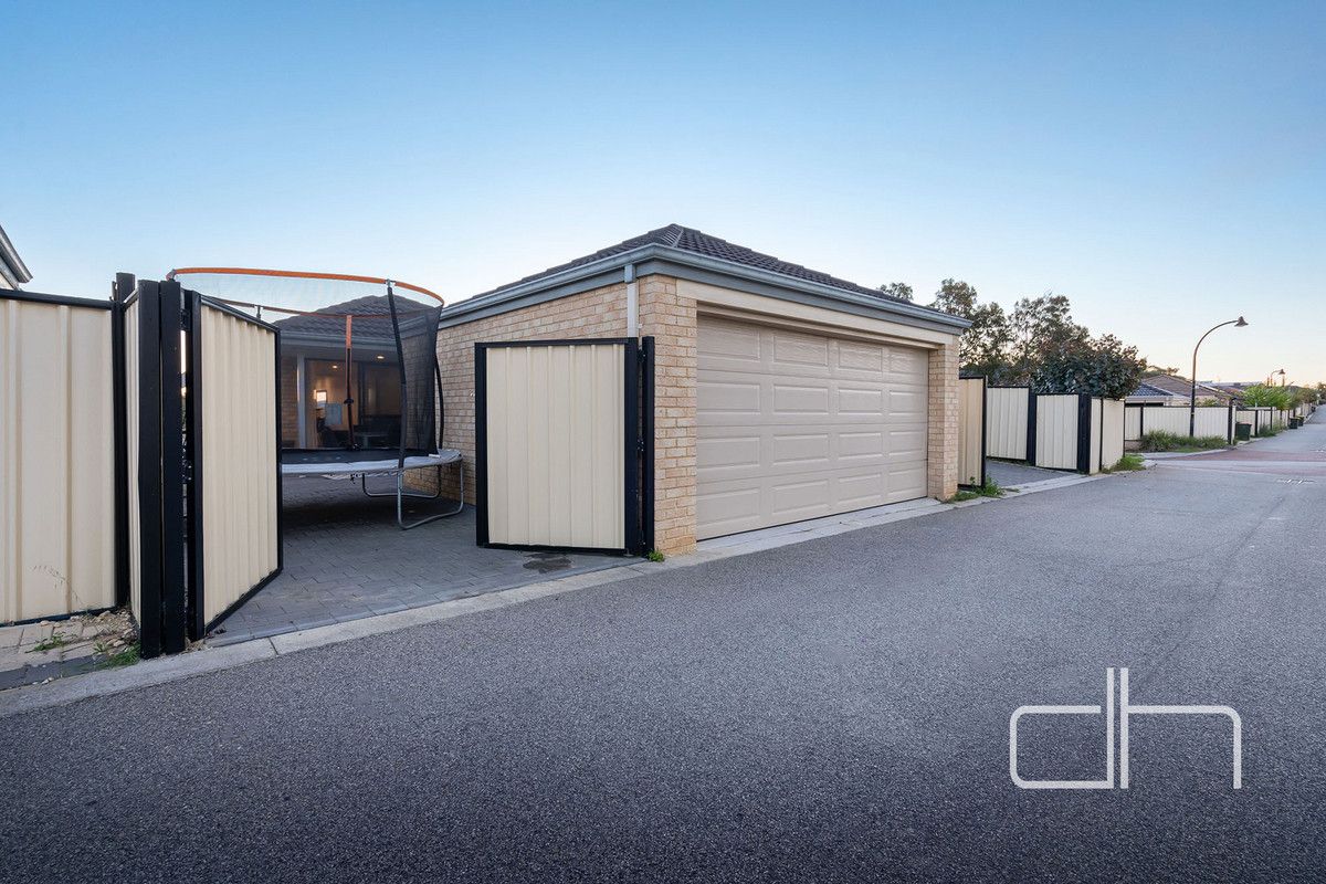 127 Celebration Boulevard, Clarkson WA 6030, Image 2