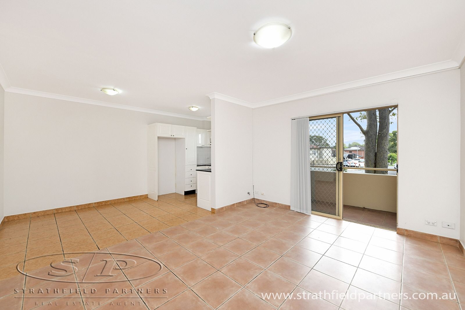 2/118 Stapleton Street, Pendle Hill NSW 2145 Apartment For Rent Domain