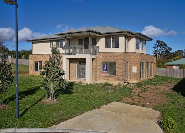 5 Heffernan Court, Woodend VIC 3442