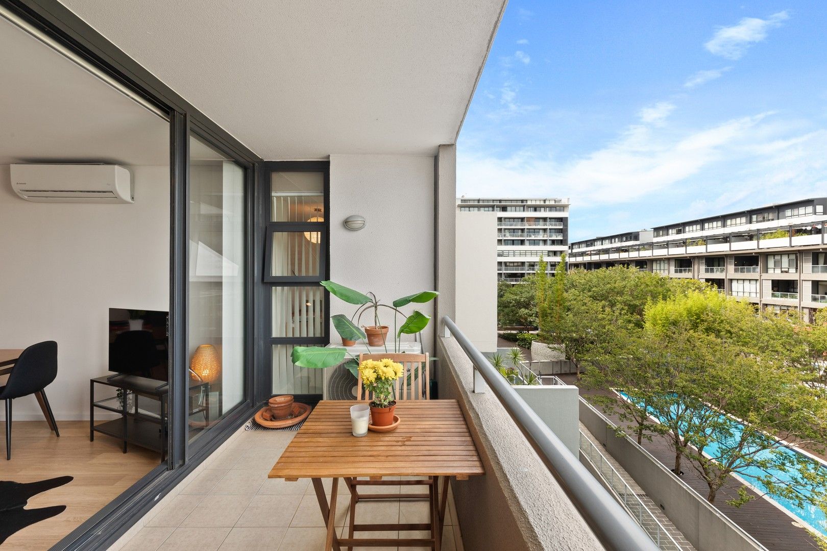 1 bedrooms Apartment / Unit / Flat in A26/252 Botany  Road ALEXANDRIA NSW, 2015