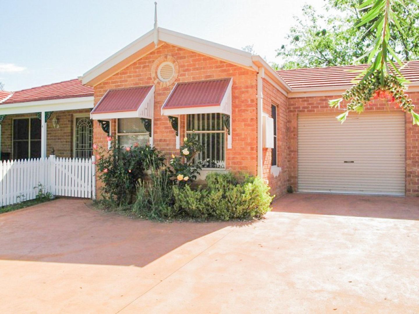 4/18 Street, Mudgee Property History & Address Research Domain