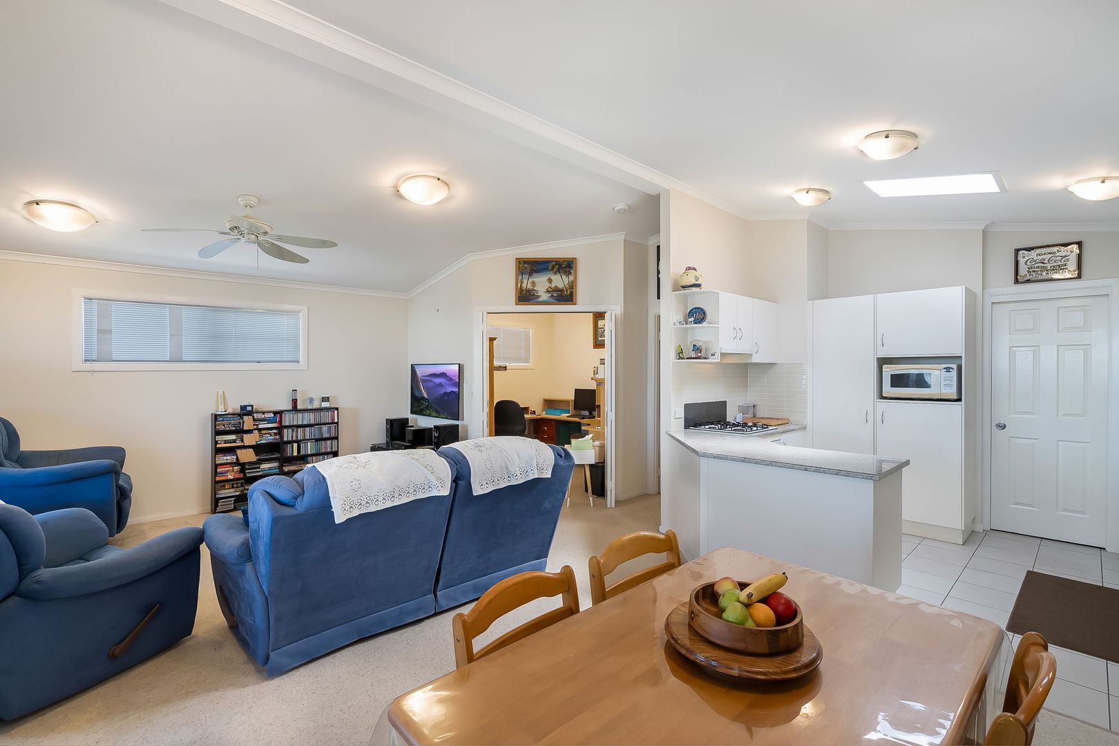 224/51 Kamilaroo Avenue, Lake Munmorah NSW 2259, Image 2