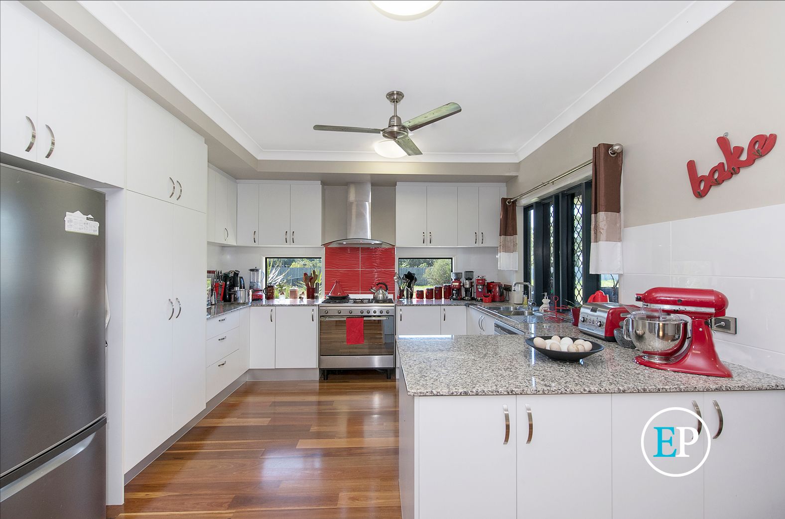 155 Balgal Beach Road, Balgal Beach QLD 4816, Image 2