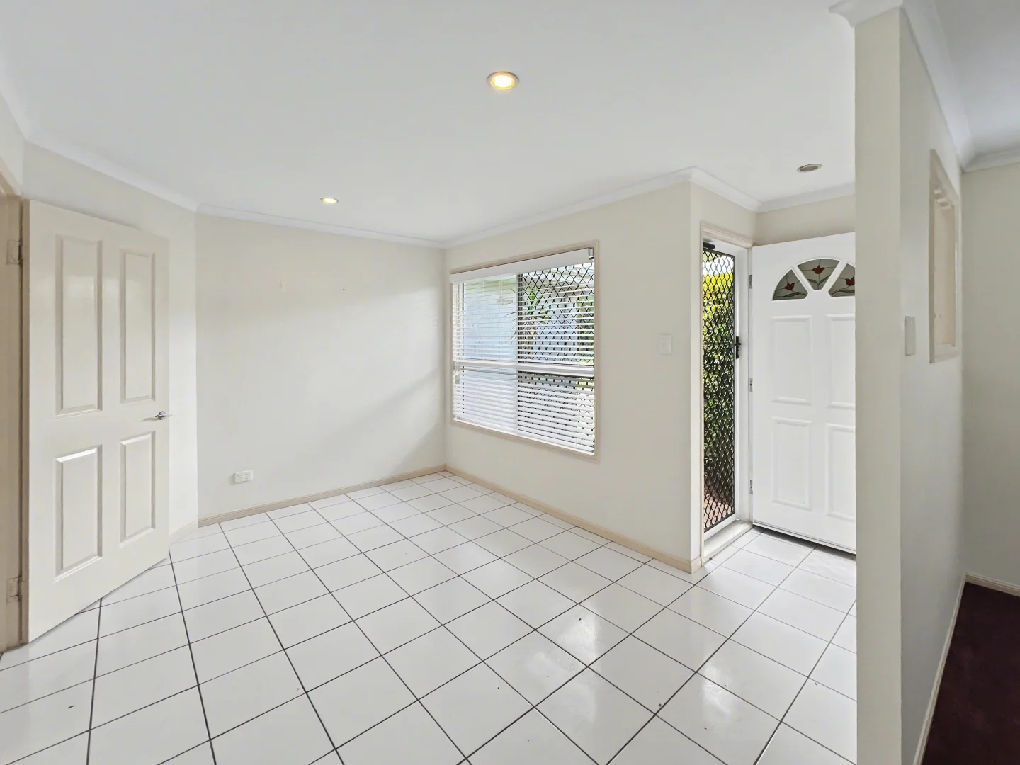 Additional image 3 of 35 Frank Cowley Dr, Glenella QLD 4740