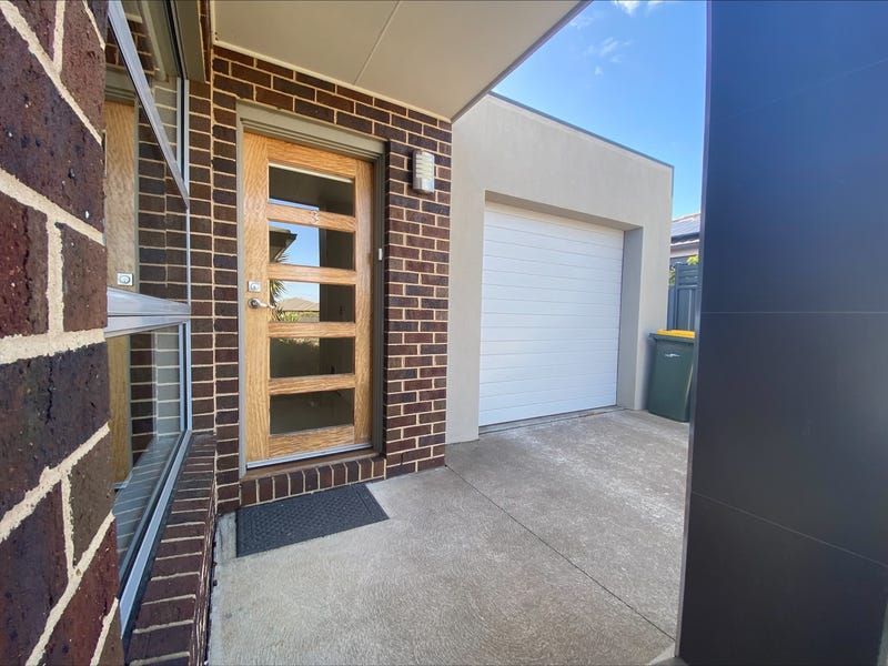 3/63 Oakwood Crescent, Waurn Ponds VIC 3216 Apartment For Rent Domain