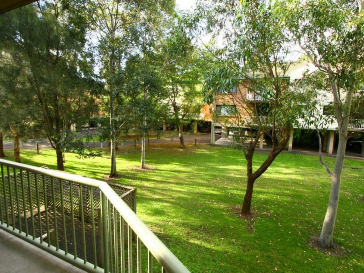 2/612 Hindmarsh Avenue, North Wollongong NSW 2500 Apartment For Rent