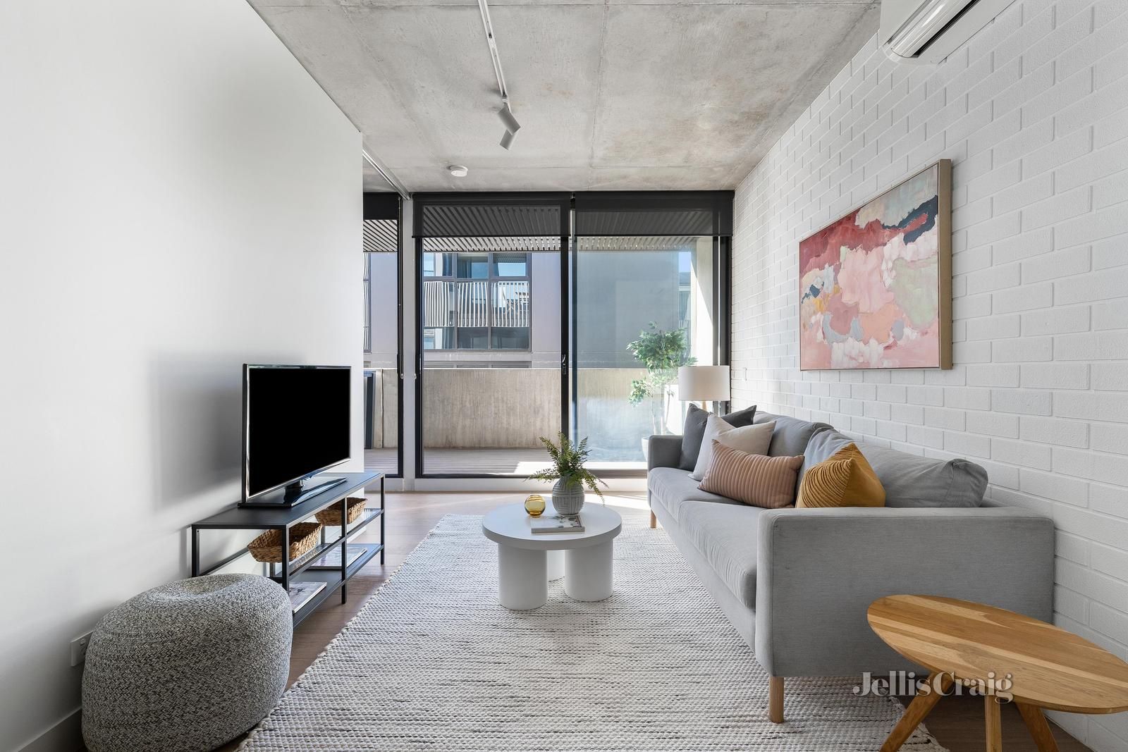 1 bedrooms Apartment / Unit / Flat in 302/8 Luton Lane HAWTHORN VIC, 3122